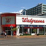 Walgreens выкупит акции на $10 млрд и повысит дивиденды // Интерфакс