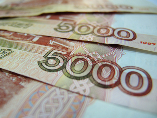 Россия за три года выдаст свыше триллиона рублей международных займов